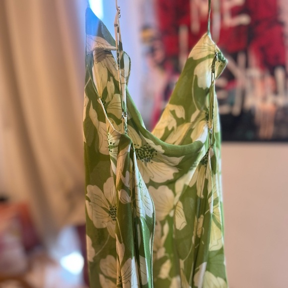 Reformation Astra Floral Low Back Blouse Top, NEW - Picture 11 of 16